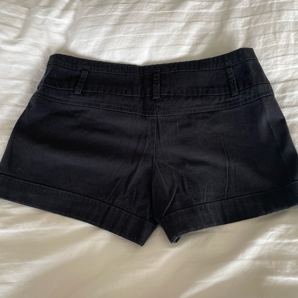 Black 2B Bebe Shorts - Picture 3 of 3
